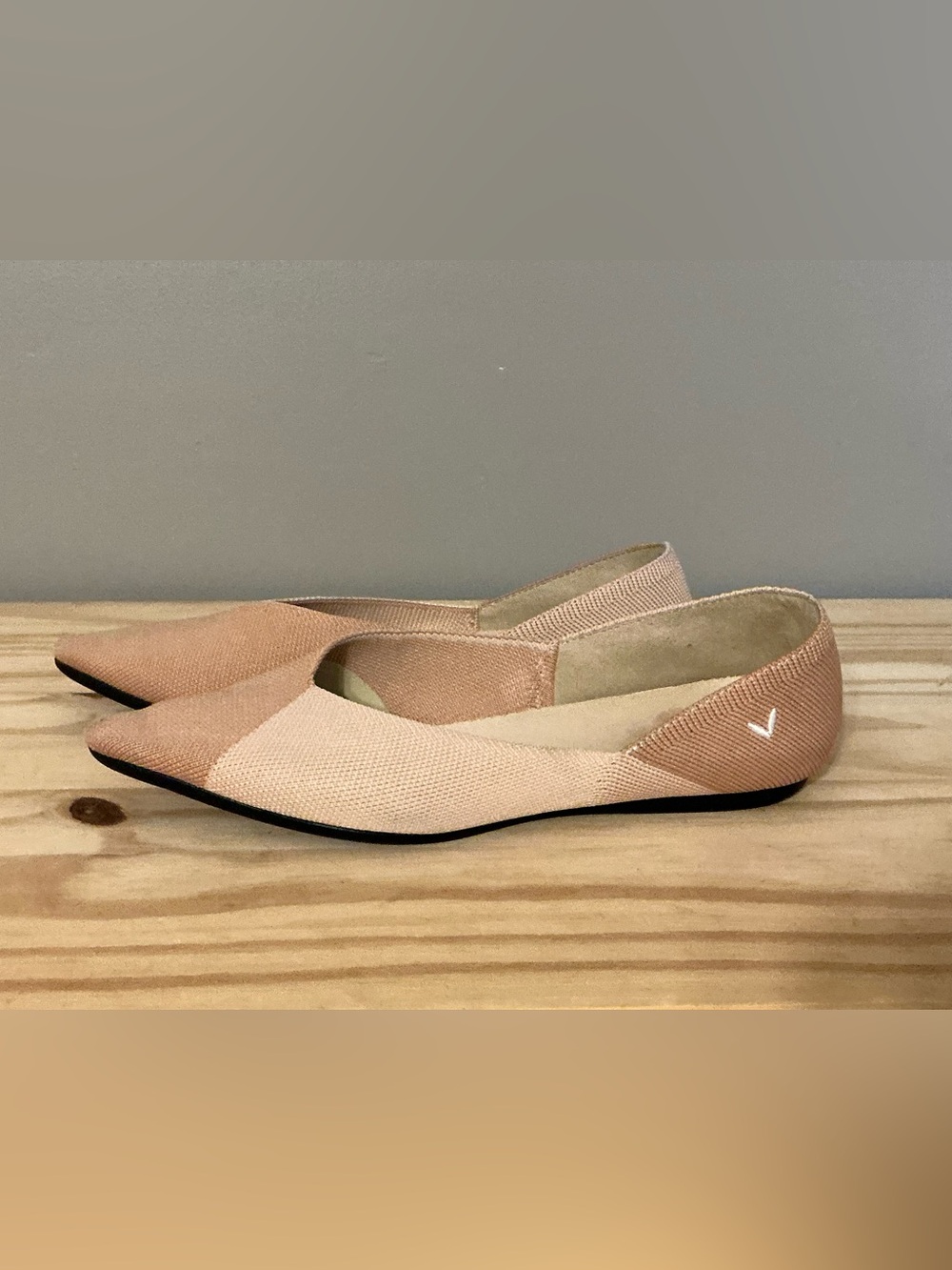 Vivaia Pointed Knit Ballet Flats in Blush and Dusty Rose